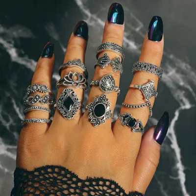 15 Pcs Black Rhinestone Fashion Finger Ring Set 